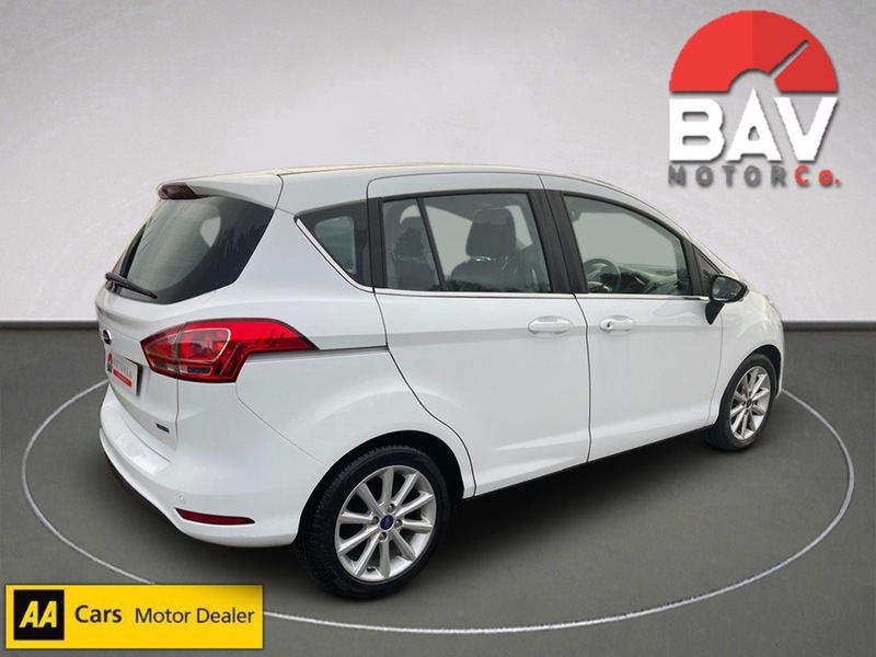 Ford 1.0T EcoBoost Titanium Navigator MPV 5dr Petrol Manual Euro 6 (s/s) (125 ps)