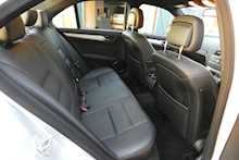 Mercedes-Benz C Class 2.1 C220 CDI Sport Saloon 4dr Diesel Auto Euro 4 (170 ps)