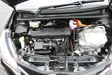 Toyota Yaris 1.5 VVT-h Icon Tech Hatchback 5dr Petrol Hybrid E-CVT Euro 6 (s/s) (100 ps)