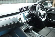 Audi Q3 2.0 TDI 35 S line SUV 5dr Diesel S Tronic Euro 6 (s/s) (150 ps)