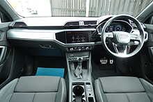 Audi Q3 2.0 TDI 35 S line SUV 5dr Diesel S Tronic Euro 6 (s/s) (150 ps)