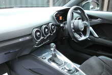 Audi TT 2.0 TFSI S line Roadster 2dr Petrol S Tronic quattro Euro 6 (s/s) (230 ps)