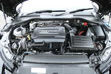 Audi TT 2.0 TFSI S line Roadster 2dr Petrol S Tronic quattro Euro 6 (s/s) (230 ps)