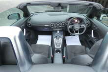 Audi TT 2.0 TFSI S line Roadster 2dr Petrol S Tronic quattro Euro 6 (s/s) (230 ps)