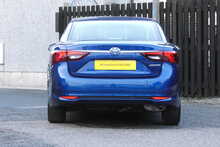 Toyota Avensis 1.8 V-Matic Business Edition Saloon 4dr Petrol CVT Euro 6 (147 ps)