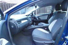 Toyota Avensis 1.8 V-Matic Business Edition Saloon 4dr Petrol CVT Euro 6 (147 ps)