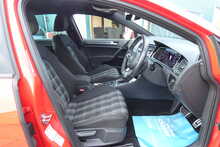 Volkswagen Golf 2.0 TDI GTD Hatchback 5dr Diesel DSG Euro 6 (s/s) (184 ps)