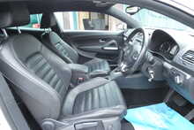 Volkswagen Scirocco 2.0 TDI GT Hatchback 3dr Diesel DSG Euro 5 (Leather, Nav) (177 ps)