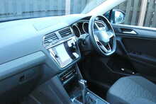 Volkswagen Tiguan 1.5 TSI Life SUV 5dr Petrol DSG Euro 6 (s/s) (150 ps)