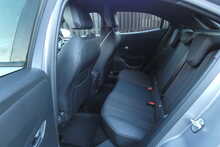 Vauxhall Mokka 1.2 Turbo SRi Premium SUV 5dr Petrol Manual Euro 6 (s/s) (100 ps)