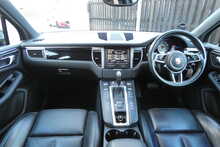 Porsche Macan 3.0 V6 S SUV 5dr Petrol PDK 4WD Euro 6 (s/s) (340 ps)