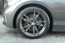 BMW 1 Series 3.0 M140i Shadow Edition Hatchback 3dr Petrol Auto Euro 6 (s/s) (340 ps)