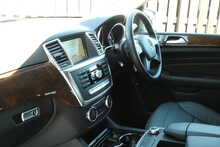 Mercedes-Benz M Class 3.0 ML350 V6 BlueTEC AMG Line SUV 5dr Diesel G-Tronic 4WD Euro 6 (s/s) (258 ps)