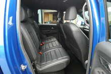 Volkswagen Amarok 3.0 TDI V6 Aventura Pickup Double Cab 4dr Diesel Auto 4Motion Euro 6 (s/s) (258 ps)