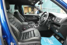 Volkswagen Amarok 3.0 TDI V6 Aventura Pickup Double Cab 4dr Diesel Auto 4Motion Euro 6 (s/s) (258 ps)
