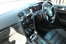 Volkswagen Golf 2.0 TSI R Hatchback 5dr Petrol DSG 4Motion Euro 6 (s/s) (310 ps)