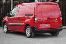 Citroen Berlingo 1.6 BlueHDi 625 Enterprise Panel Van 5dr Diesel Manual L1 (112 g/km, 75 bhp)