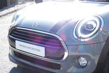 MINI Hatch 1.5 Cooper D Hatchback 5dr Diesel Steptronic Euro 6 (s/s) (116 ps)