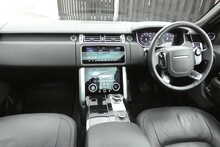 Land Rover Range Rover 3.0 SD V6 Vogue SUV 5dr Diesel Auto 4WD Euro 6 (s/s) (275 ps)