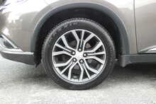 Mitsubishi Outlander 2.2 DI-D GX4 SUV 5dr Diesel Manual 4WD Euro 6 (s/s) (147 ps)