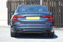 Volvo S60 2.0 T5 R-Design Edition Saloon 4dr Petrol Auto Euro 6 (s/s) (250 ps)