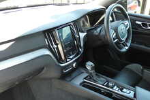 Volvo S60 2.0 T5 R-Design Edition Saloon 4dr Petrol Auto Euro 6 (s/s) (250 ps)