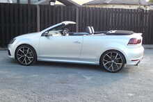 Volkswagen Golf 2.0 TSI R Cabriolet 2dr Petrol DSG Euro 5 (265 ps)