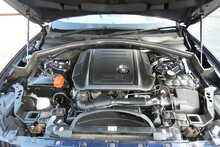 Jaguar F-PACE 2.0 D180 Portfolio SUV 5dr Diesel Auto AWD Euro 6 (s/s) (180 ps)