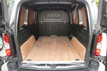 Peugeot Partner 1.5 BlueHDi 650 Professional Standard Panel Van 5dr Diesel Manual SWB Euro 6 (s/s) (75 bhp)