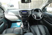 Mitsubishi L200 2.4 DI-D DC Warrior Pickup Double Cab 4dr Diesel Manual 4WD Euro 6 (178 ps)