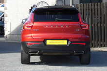 Volvo XC40 2.0 T4 R-Design Pro SUV 5dr Petrol Auto AWD Euro 6 (s/s) (190 ps)