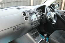 Volkswagen Tiguan 2.0 TDI BlueMotion Tech Match SUV 5dr Diesel Manual 4WD Euro 6 (s/s) (150 ps)