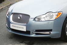 Jaguar XF 3.0d V6 Luxury Saloon 4dr Diesel Auto Euro 5 (240 ps)