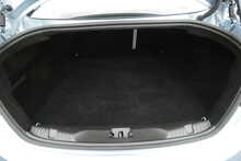 Jaguar XF 3.0d V6 Luxury Saloon 4dr Diesel Auto Euro 5 (240 ps)