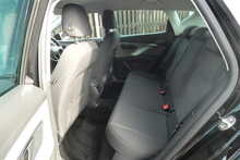 SEAT Leon 1.2 TSI SE Dynamic Technology Hatchback 5dr Petrol Manual Euro 6 (s/s) (110 ps)