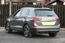 Volkswagen Tiguan 2.0 TDI SE Navigation SUV 5dr Diesel DSG Euro 6 (s/s) (150 ps)