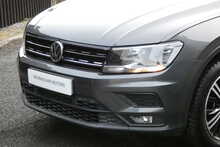 Volkswagen Tiguan 2.0 TDI SE Navigation SUV 5dr Diesel DSG Euro 6 (s/s) (150 ps)