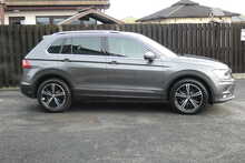 Volkswagen Tiguan 2.0 TDI SE Navigation SUV 5dr Diesel DSG Euro 6 (s/s) (150 ps)