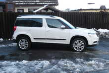 Skoda Yeti 2.0 TDI Elegance Outdoor 5dr Diesel DSG 4WD Euro 5 (140 ps)