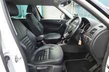 Skoda Yeti 2.0 TDI Elegance Outdoor 5dr Diesel DSG 4WD Euro 5 (140 ps)