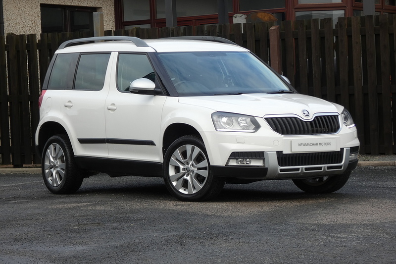 Skoda 2.0 TDI Elegance Outdoor 5dr Diesel DSG 4WD Euro 5 (140 ps)