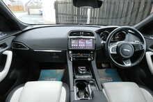 Jaguar F-PACE 2.0 D180 R-Sport SUV 5dr Diesel Auto AWD Euro 6 (s/s) (180 ps)