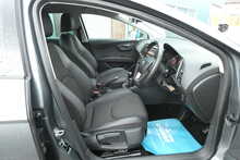 SEAT Leon 2.0 TDI FR Sport Tourer 5dr Diesel Manual Euro 6 (s/s) (150 ps)