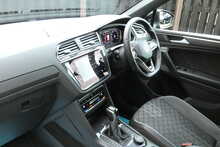 Volkswagen Tiguan 2.0 TDI R-Line SUV 5dr Diesel DSG 4Motion Euro 6 (s/s) (200 ps)