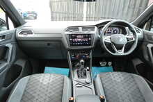 Volkswagen Tiguan 2.0 TDI R-Line SUV 5dr Diesel DSG 4Motion Euro 6 (s/s) (200 ps)