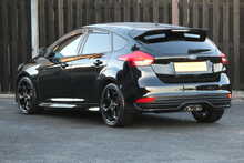 Ford Focus 2.0 TDCi ST-3 Hatchback 5dr Diesel Manual Euro 6 (s/s) (185 ps)