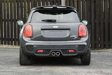 MINI Hatch 2.0 Cooper SD Hatchback 3dr Diesel Auto 6Spd Euro 6 (s/s) (170 ps)