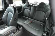 MINI Hatch 2.0 Cooper SD Hatchback 3dr Diesel Auto 6Spd Euro 6 (s/s) (170 ps)