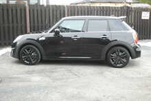 MINI Hatch Cooper 2.0 Cooper S Sport Hatchback 5dr Petrol Steptronic Euro 6 (s/s) (192 ps)