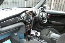 MINI Hatch Cooper 2.0 Cooper S Sport Hatchback 5dr Petrol Steptronic Euro 6 (s/s) (192 ps)